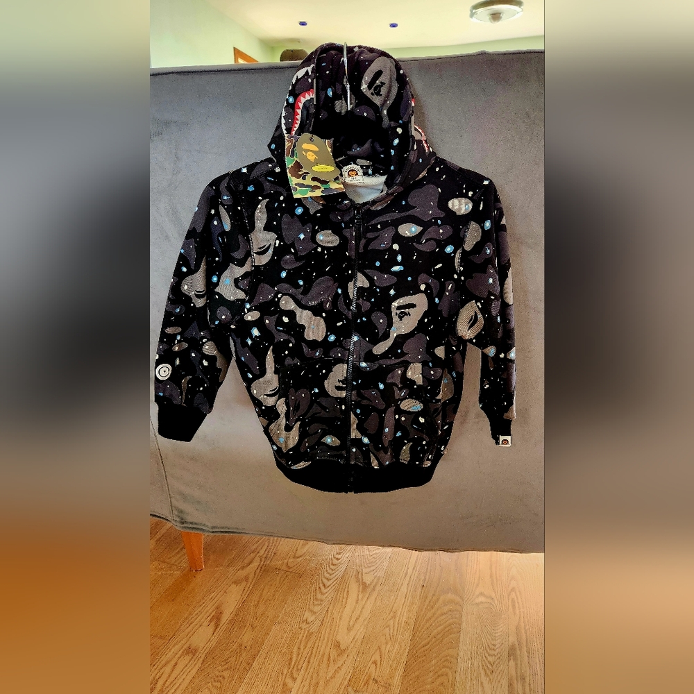 Youth BAPE Zip up Hoodie. BELL & BAPE. Size Small for Youth. Space Camo Full Zip